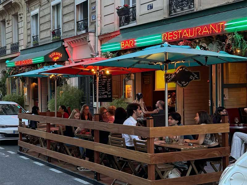 Photo de la terrasse 2024 du Cubana Café 47 rue Vavin 75006 Paris